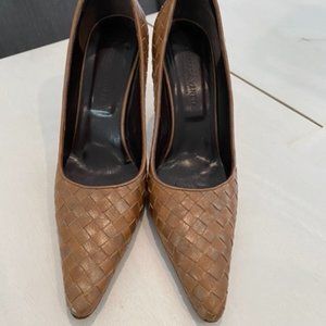 Bottega Veneta Intrecciato Pointy Toe Pumps